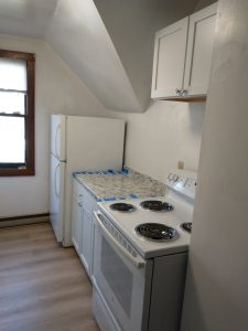 702 N Aur 3rd Floor Kitchen - 1