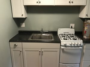 807 Trip B - Kitchen